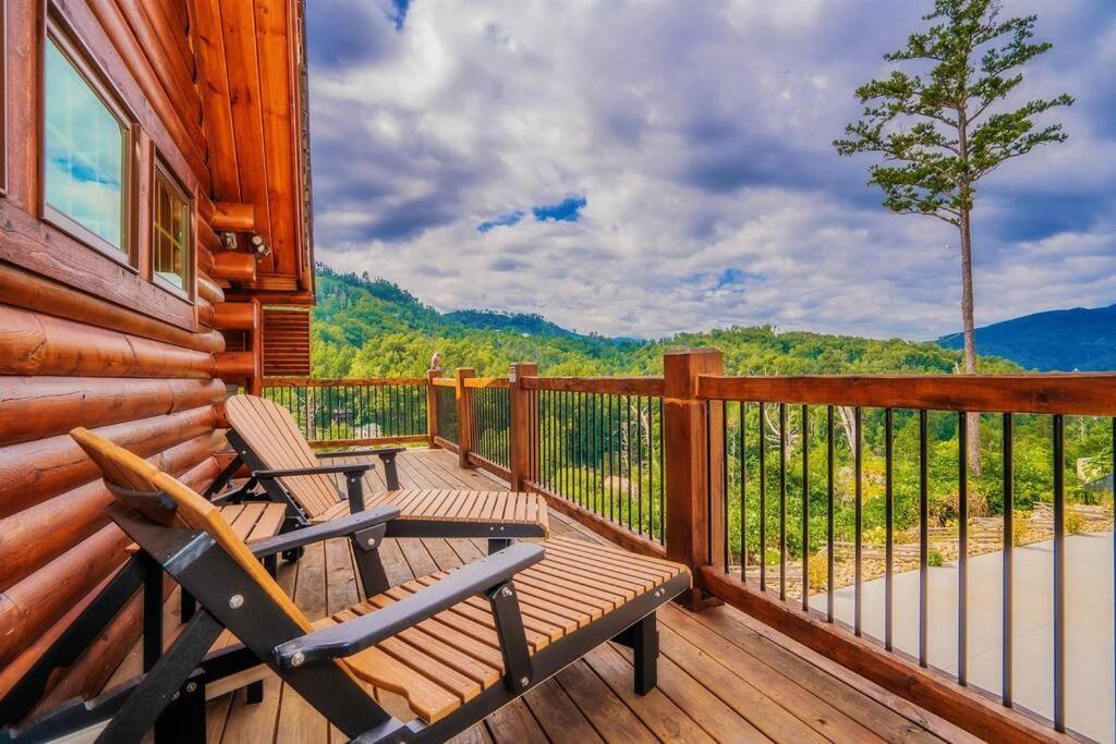 Roaring Fork Lodge Gatlinburg Εξωτερικό φωτογραφία