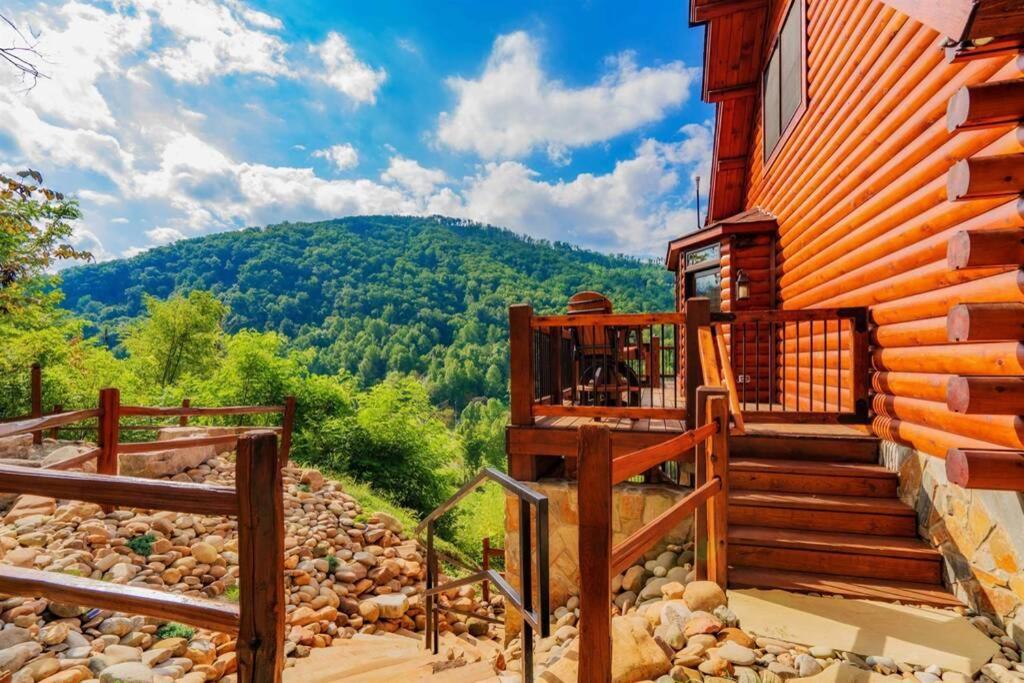Roaring Fork Lodge Gatlinburg Εξωτερικό φωτογραφία